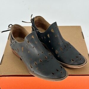 Musse & Cloud Coolise Western Boho Cutout Ankle Boots Distressed Leather Black 8
